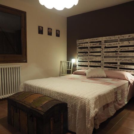 Els Noguers Turisme Villa Castellar del Riu Buitenkant foto
