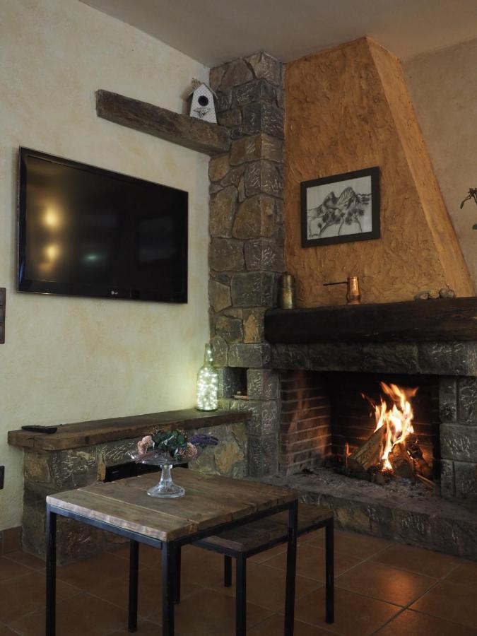 Els Noguers Turisme Villa Castellar del Riu Buitenkant foto